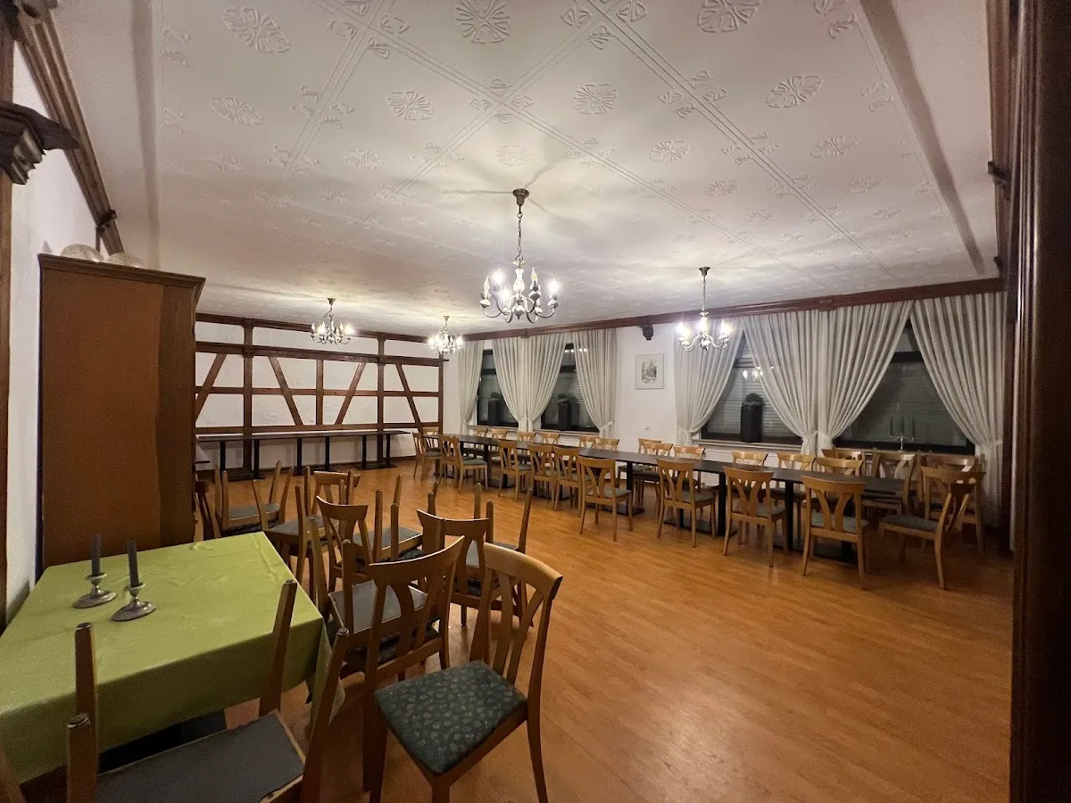 BookNoFees: Reštaurácia – Haus Mäler – Breckerfeld – Haus Mäler, fotka 1