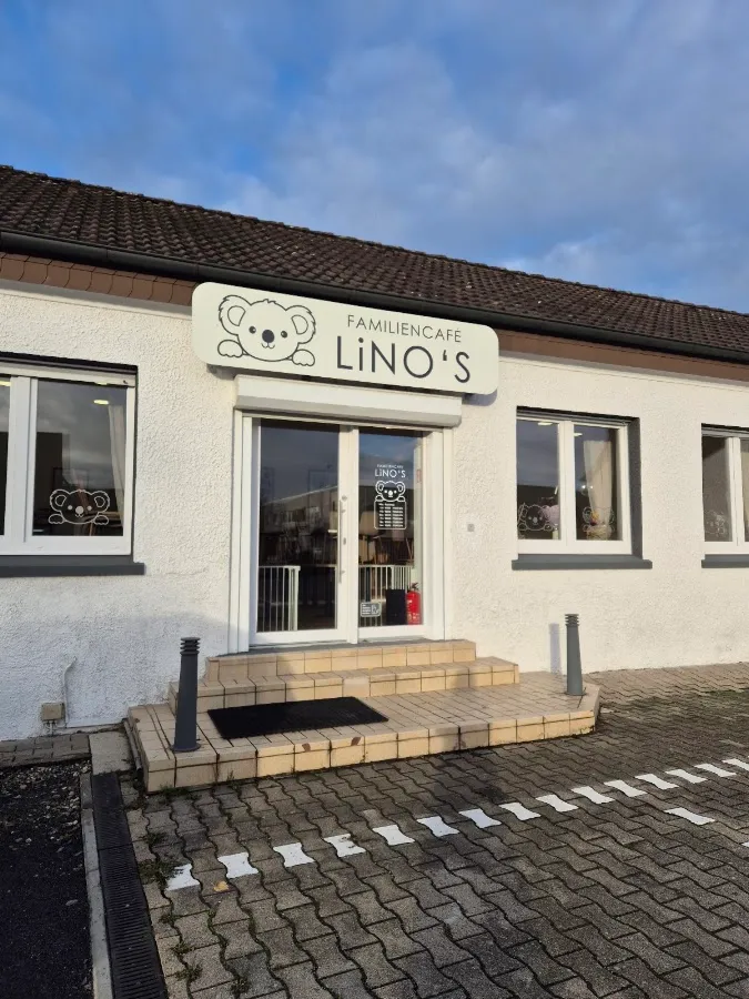BookNoFees: Reštaurácia – Familiencafe Lino's – Bergkamen – Rodinná kaviareň Lino's, fotka 1
