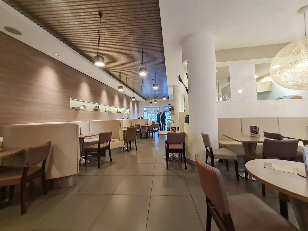 BookNoFees: Reštaurácia – La Luna Eiscafé – Lippstadt – V kaviarni Luna Eiscafé, fotka 1