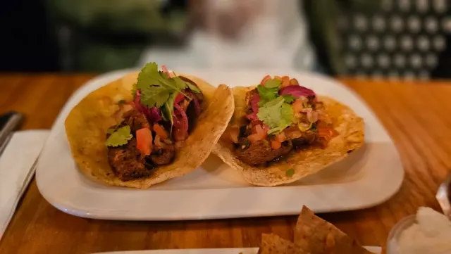 BookNoFees: Reštaurácia – The Hungry Mexican – Dublin – Hladný Mexičan, fotka 3