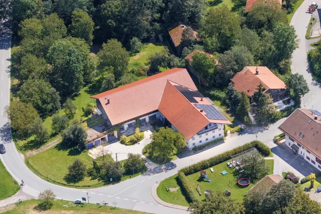 BookNoFees: Život medzi horami a jazerami – Rimsting
