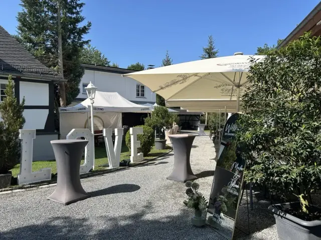 BookNoFees: Reštaurácia – Landgasthof Grewen-Mühle – Meschede-Calle – Vidiecky hostinec Grewen-Mühle, fotka 3