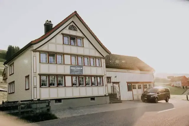 BookNoFees: Rodinná chata Appenzell am Alpstein v Brülisau – Rüte