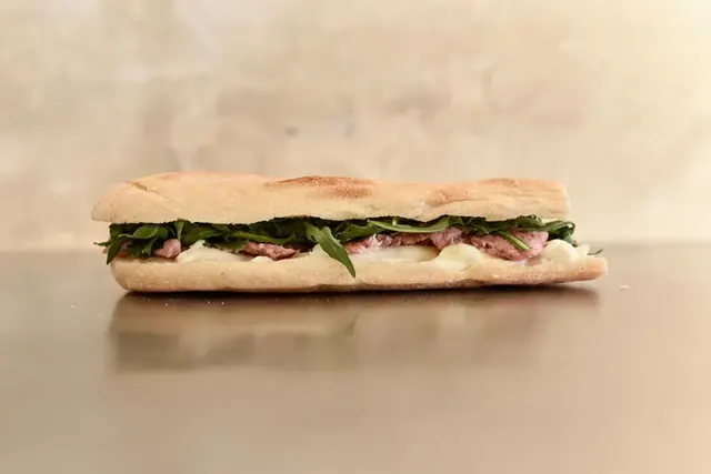 BookNoFees: Kaviareň – Duecento Gradi – Rome – Dvesto stupňov, fotka 3