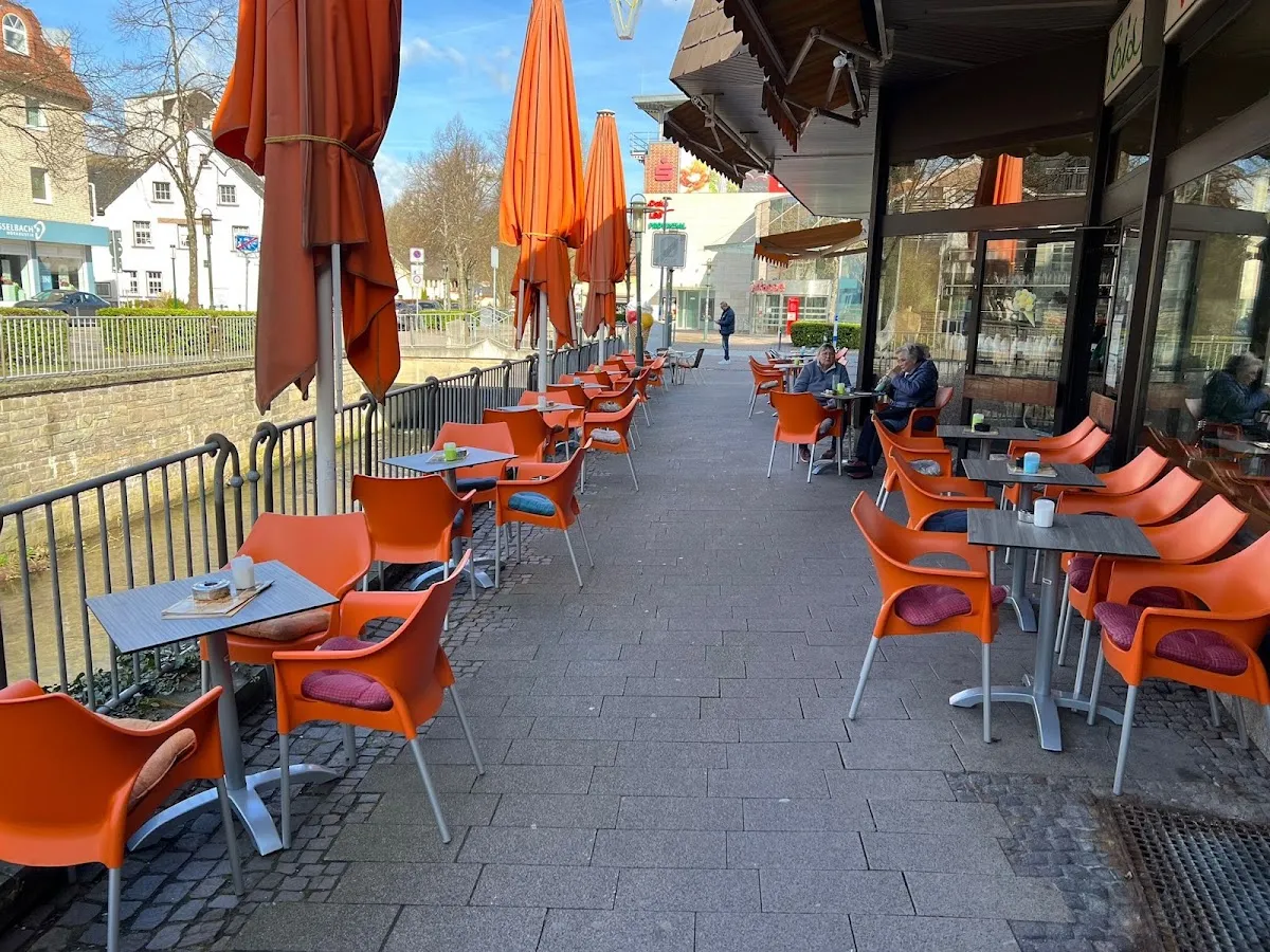 BookNoFees: Reštaurácia – Eiscafé Venezia – Hemer – Kaviareň Eiscafé Venezia, fotka 1