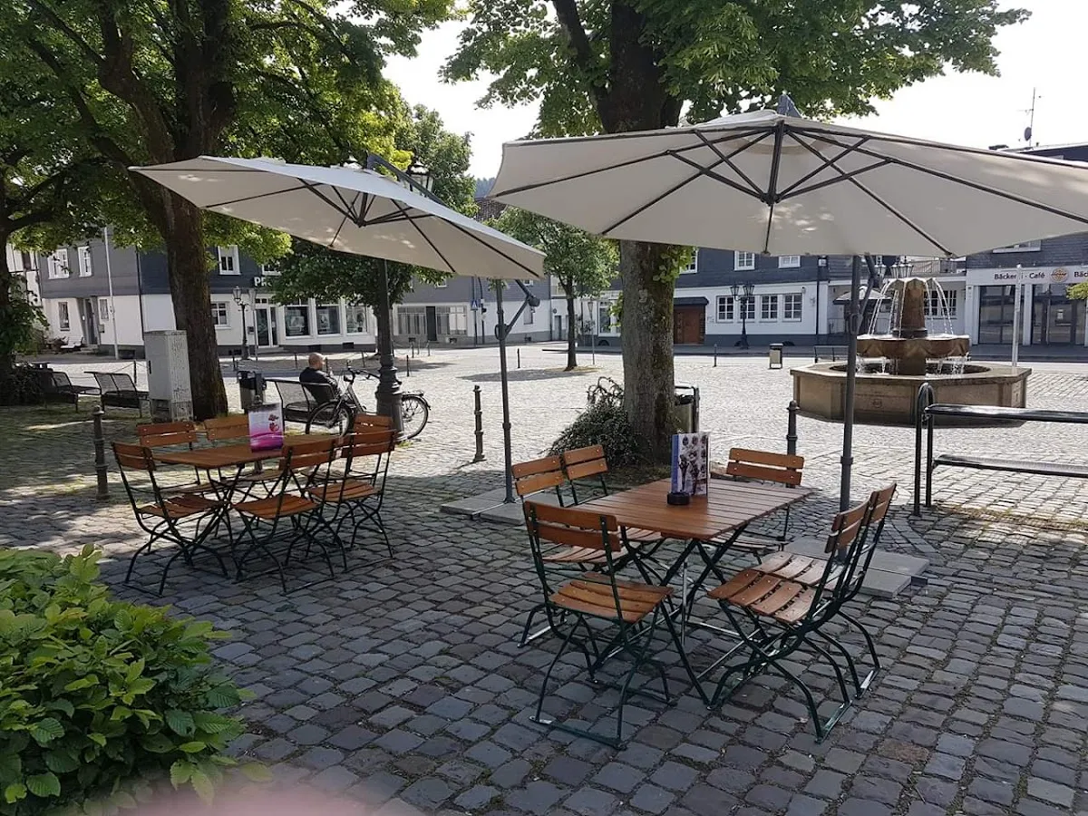 BookNoFees: Reštaurácia – Eiscafe San Remo – Drolshagen – Kaviareň San Remo, fotka 1