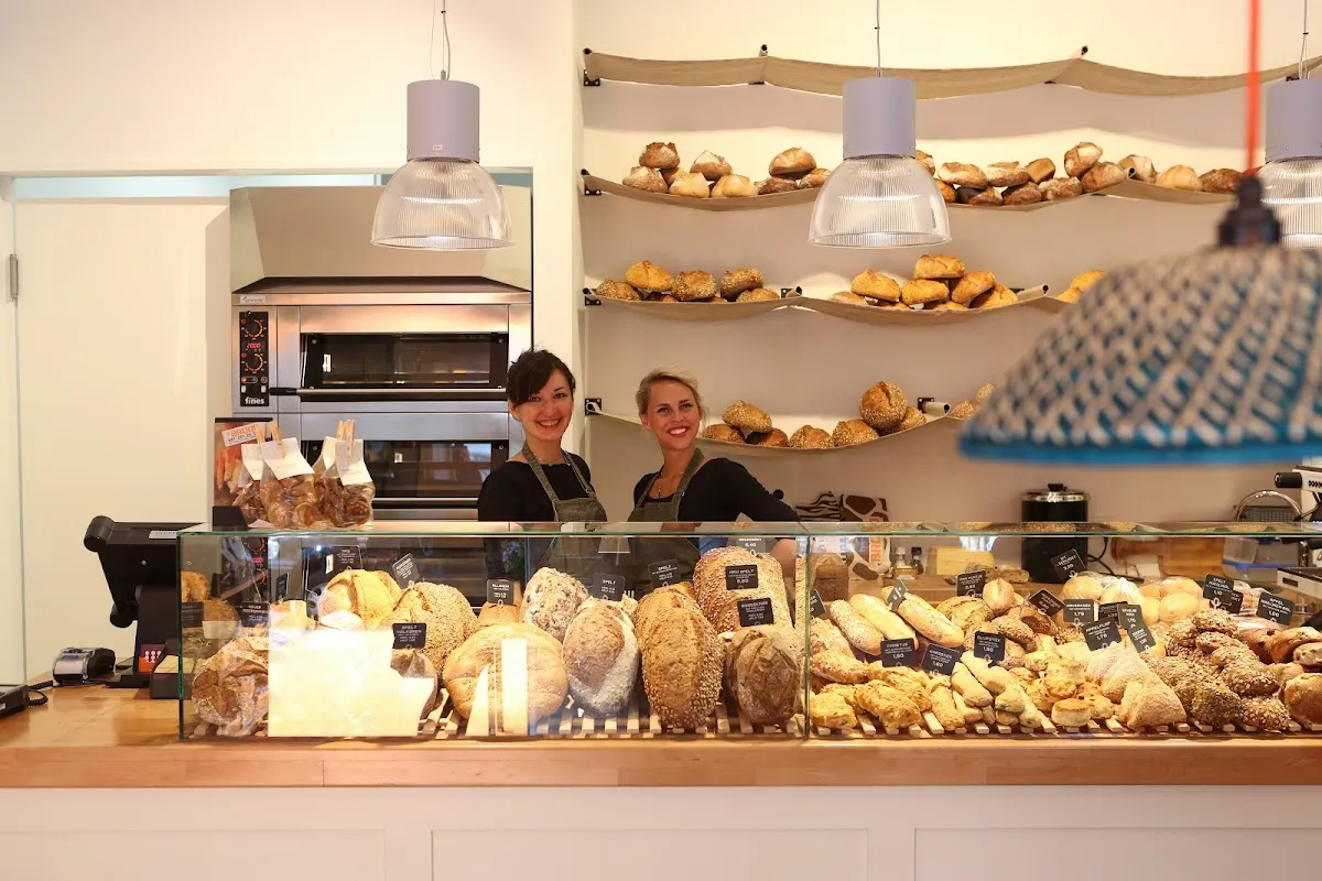 BookNoFees: Reštaurácia – BBrood – Amsterdam – BBrood, fotka 1