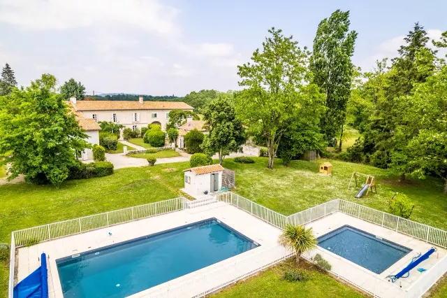 BookNoFees: Celá Casa Particular – Ronsenac