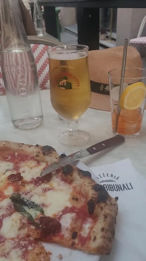 BookNoFees: Reštaurácia – Pizzeria Via Tribunali – Helsinki – Pizzeria Via Tribunali, fotka 2