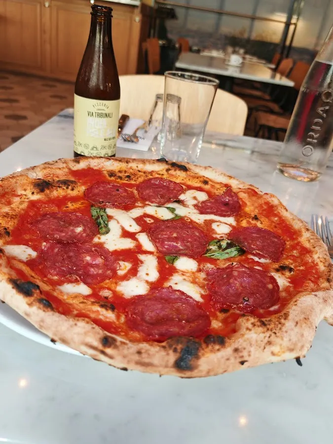 BookNoFees: Reštaurácia – Pizzeria Via Tribunali – Helsinki – Pizzeria Via Tribunali, fotka 1