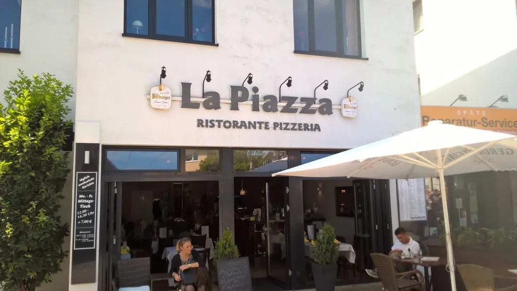 BookNoFees: Reštaurácia – La Piazza Ristorante – Herdecke – Reštaurácia Piazza, fotka 1