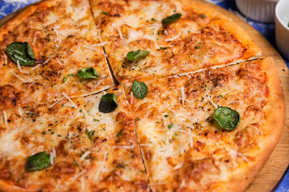 BookNoFees: Ukážková fotografia: Pizza